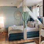 Fregata Bed and Breakfast 3*