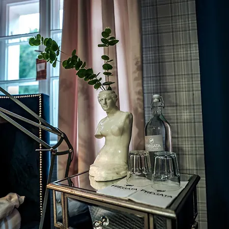 Nocleg ze śniadaniem Fregata 3*