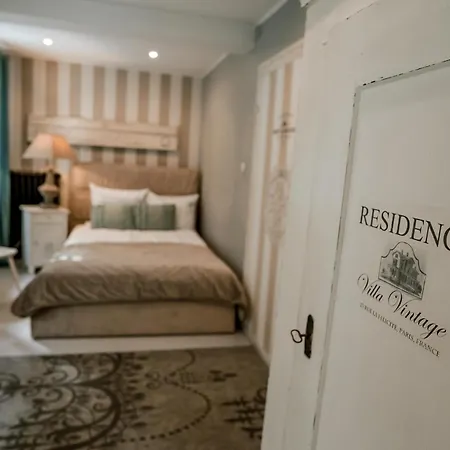 Fregata Nocleg ze śniadaniem